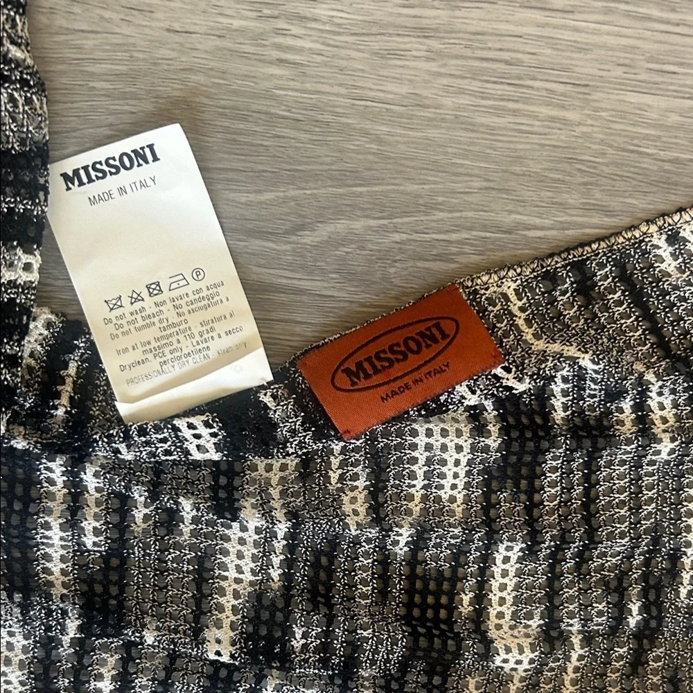 MISSONI RARE Vintage Viscose Black and White Fringe Long Scarf